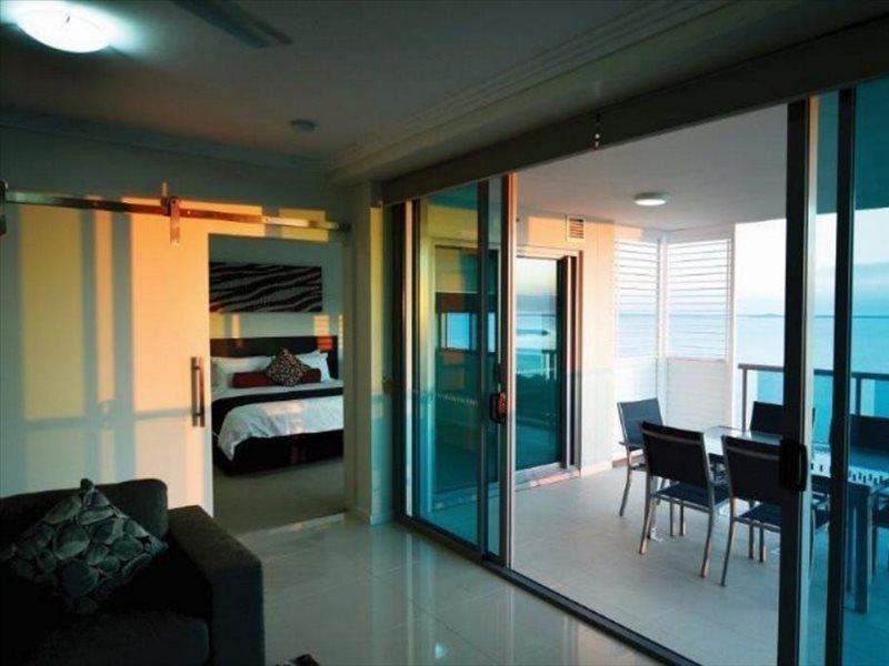 C2 Esplanade Service Apartments Darwin Buitenkant foto